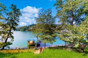 Lakeside Eden